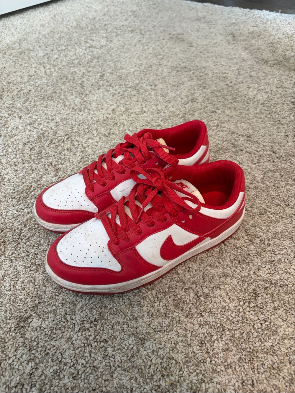 Nike women’s Red and White Low-Top Sneakers
